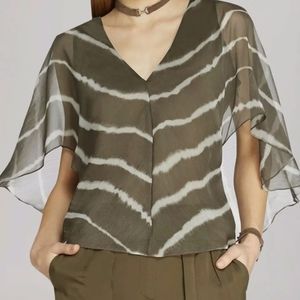 HALSTON HERITAGE V-NECK FLUTTER SLEEVE TOP